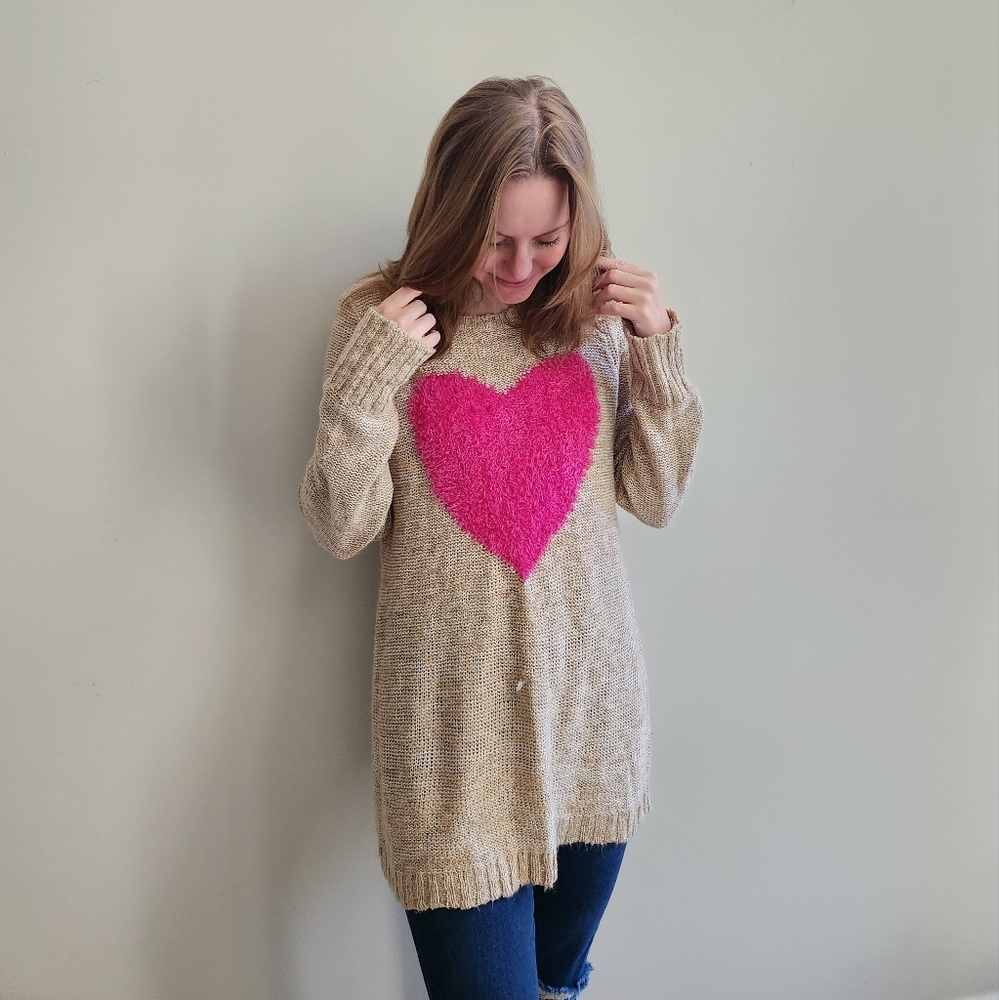 Maternity knit tunic shirt